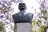 Памятник Н. Н. Семёнову